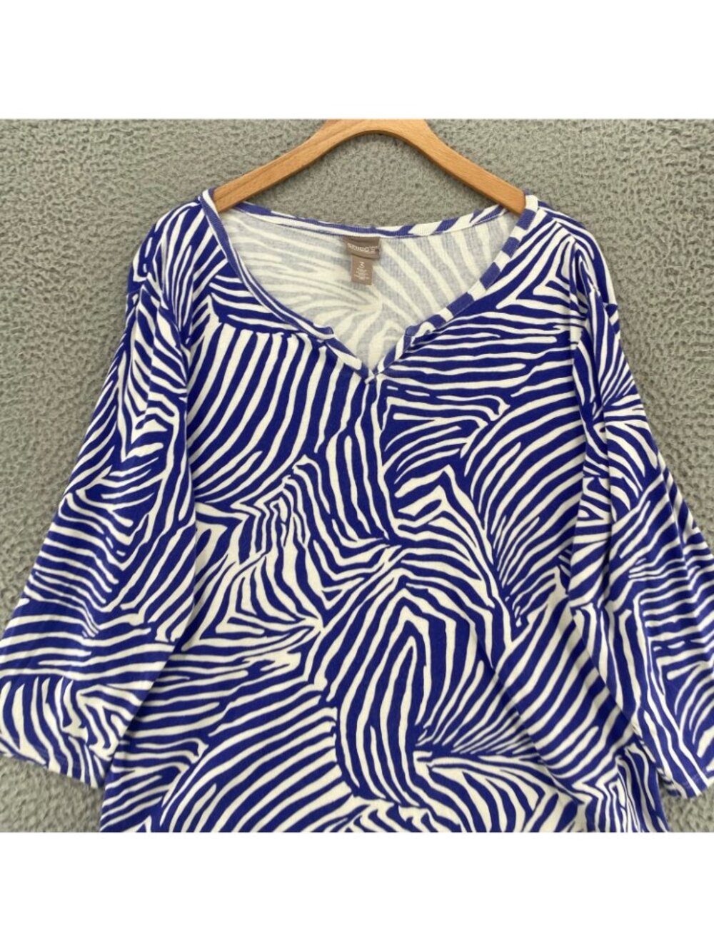Chicos Top Womens 3 US Extra Large Blue Zebra Stripe Cotton Knit Tee Split Neck - Picture 2 of 10